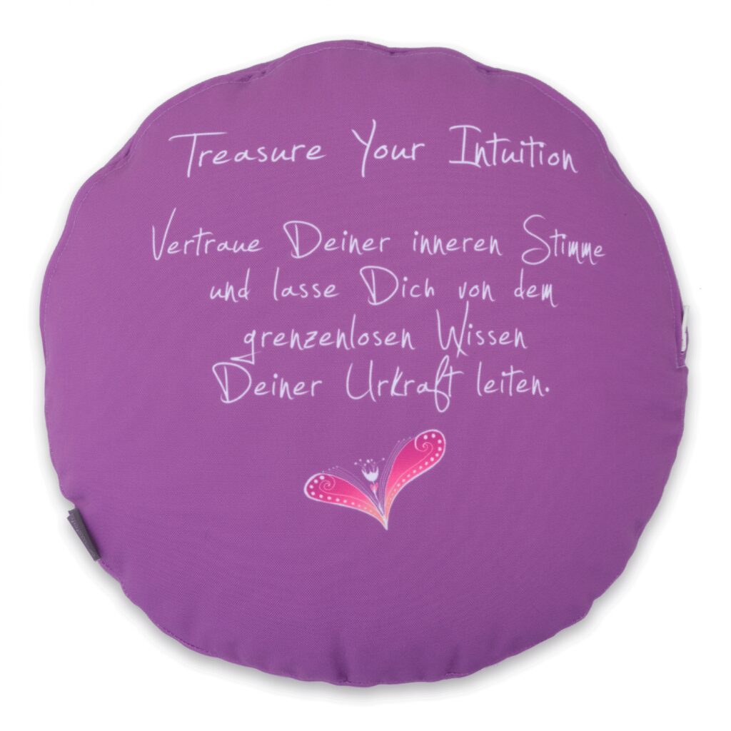 P 3 7 4 374 Treasure Your Intuition Yogakissen